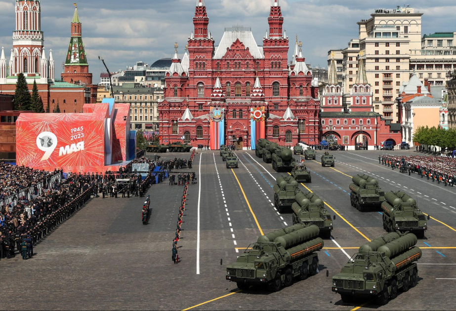 Große Militärparade zur Feier des Sieges der Sowjetunion über Nazi-Deutschland