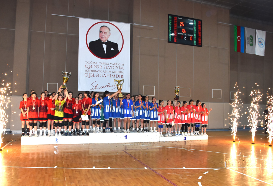 Qız voleybolçuların muxtar respublika birinciliyində qalib bəlli olub