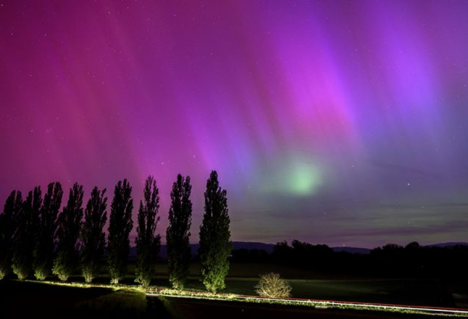 Las auroras iluminan el cielo nocturno en todo el mundo