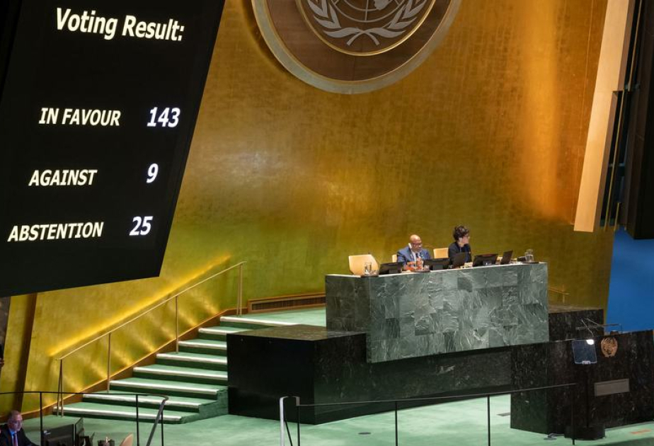 L'Assemblée générale presse le Conseil de sécurité de réexaminer « favorablement » l'adhésion de la Palestine à part entière