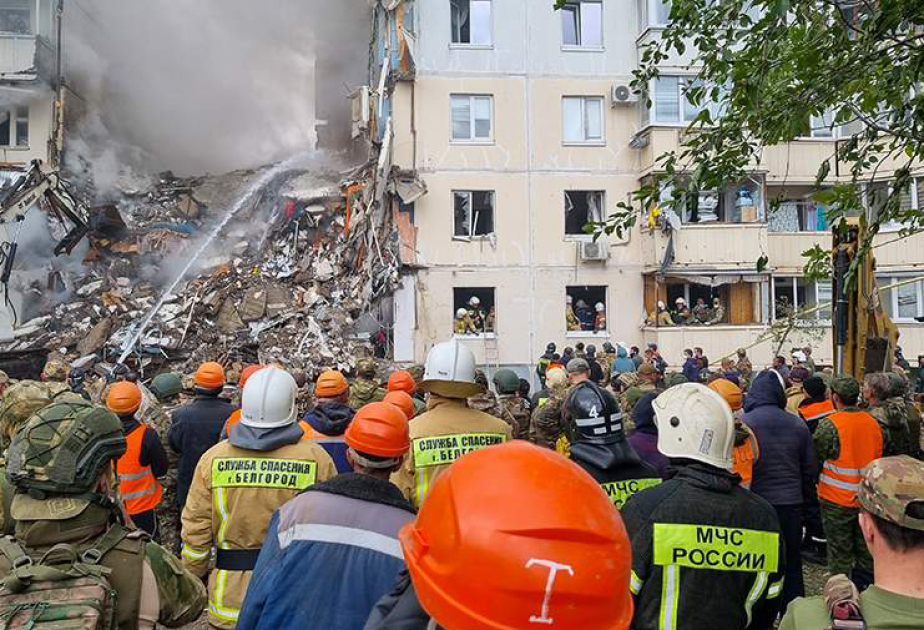 Belqorodun atəşə tutulması nəticəsində bina uçub, 12 nəfər ölüb