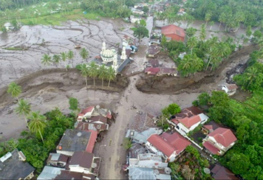 Indonesien: Mehr als 40 Todesopfer bei Überschwemmungen auf Sumatra