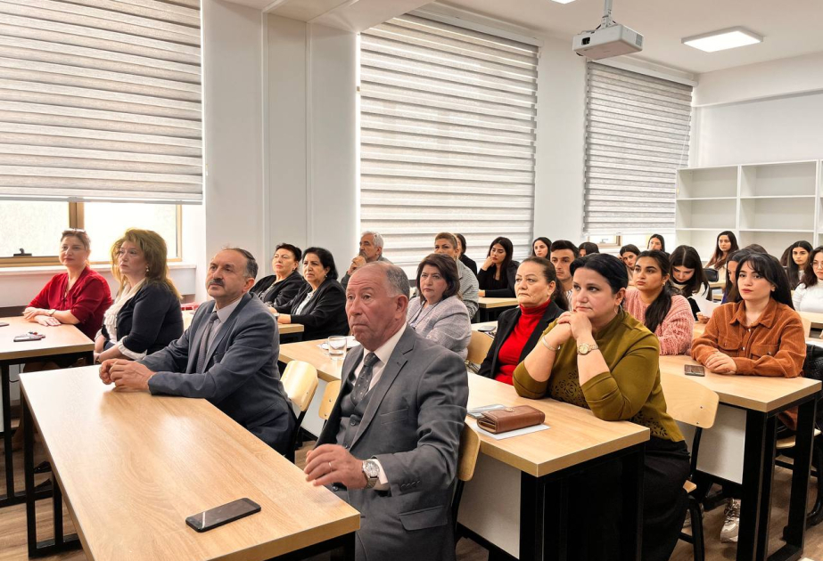 BDU-da elmi seminar: Qərbi Azərbaycan folkloru haqqında informasiya resursları