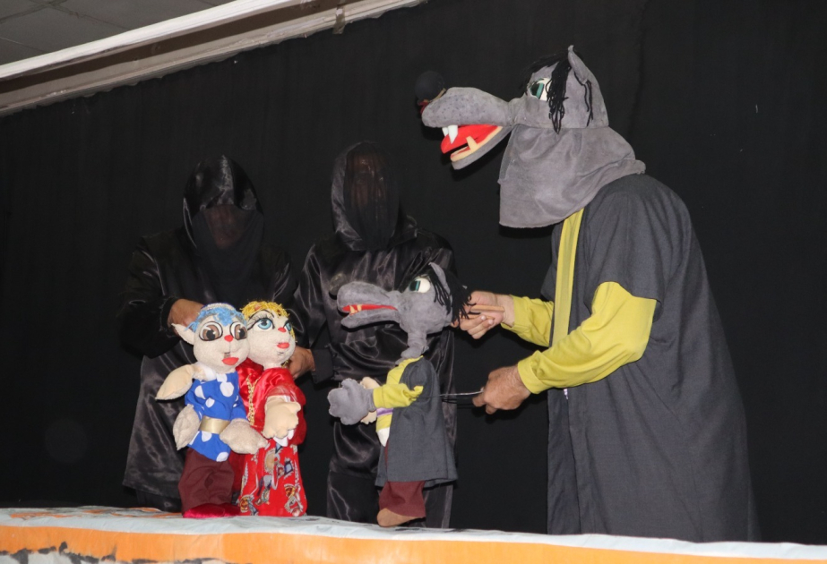 İğdırda Naxçıvan Dövlət Kukla Teatrının tamaşaları nümayiş etdirilib