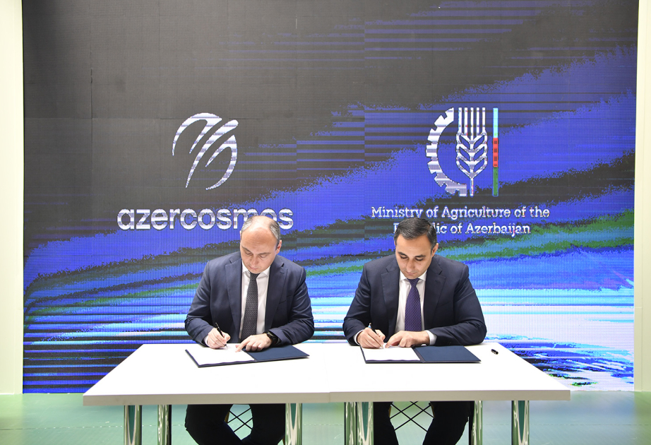 Kənd Təsərrüfatı Nazirliyi və “Azərkosmos” arasında əməkdaşlığın genişləndirilməsi üzrə Anlaşma Memorandumu imzalanıb