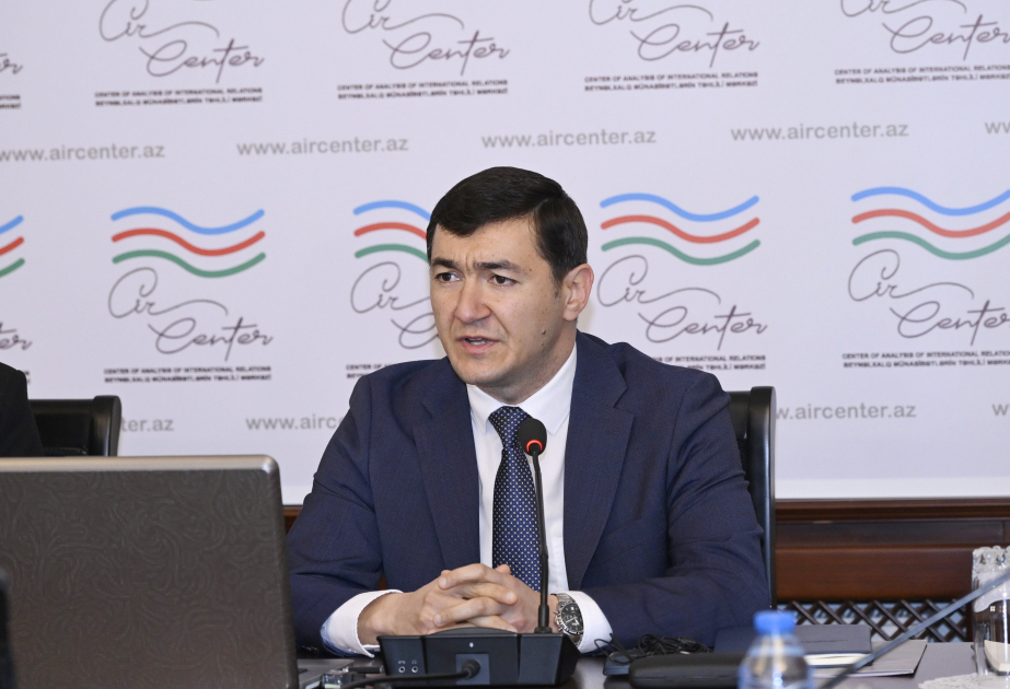 Biznes mühiti və beynəlxalq reytinqlər üzrə Komissiyanın fəaliyyəti ilə bağlı təqdimat keçirilib