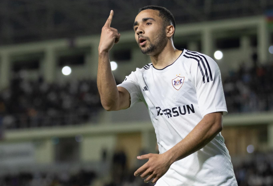 “Fənərbağça” və “Beşiktaş” “Qarabağ”ın legionerinə təklif göndərib