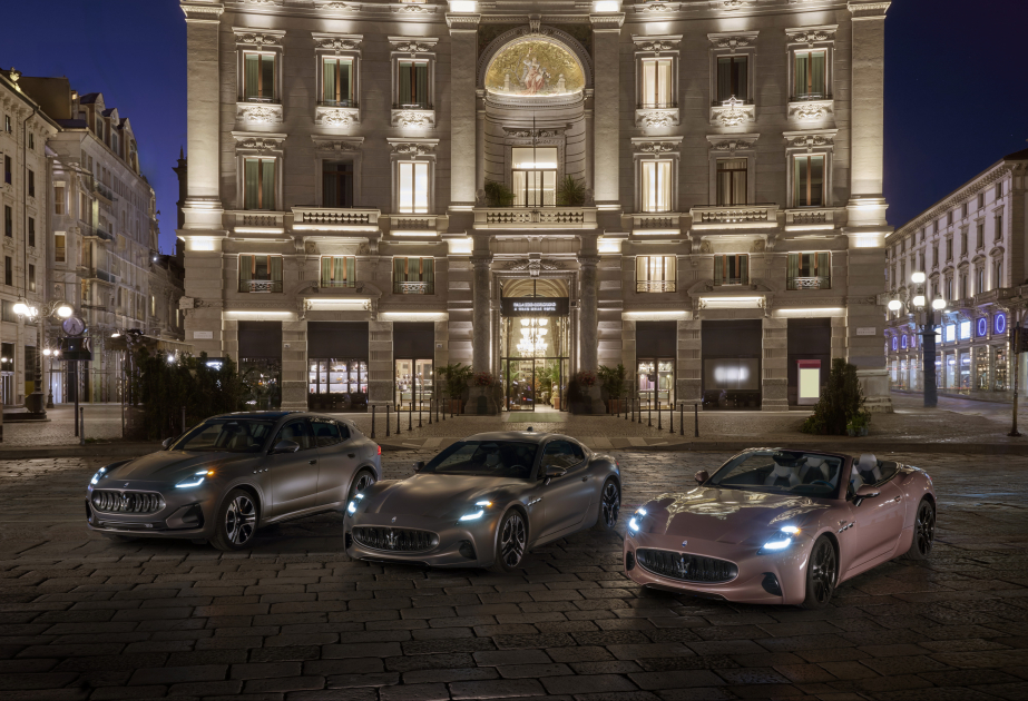 ®  “Maserati” sərgisi “Trident”in yeni elektrik dövrünü elan edir və dünyaya “GranCabrio Folgore”u təqdim edir - FOTO