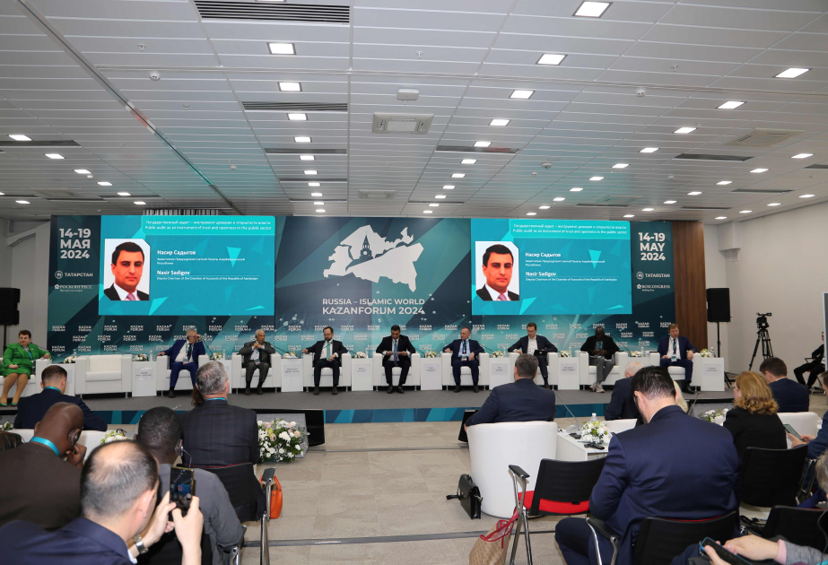 Hesablama Palatasının nümayəndə heyəti Kazanda beynəlxalq tədbirdə iştirak edib