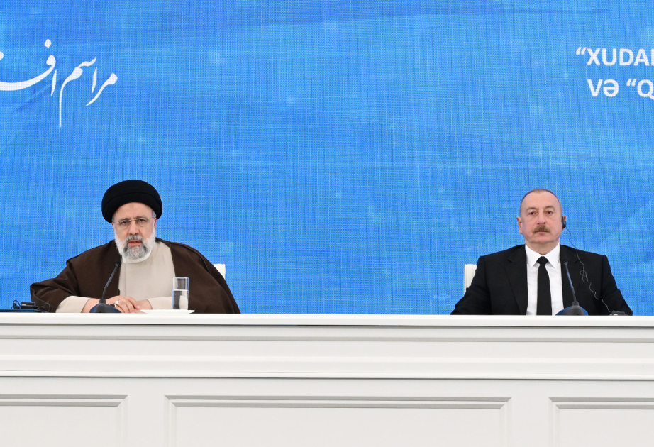 الرئيس الإيراني: نحن من أوائل البلدان التي سبقت وأعلنت، بشكل سافر، انتماءَ قراباغ الى أذربيجان