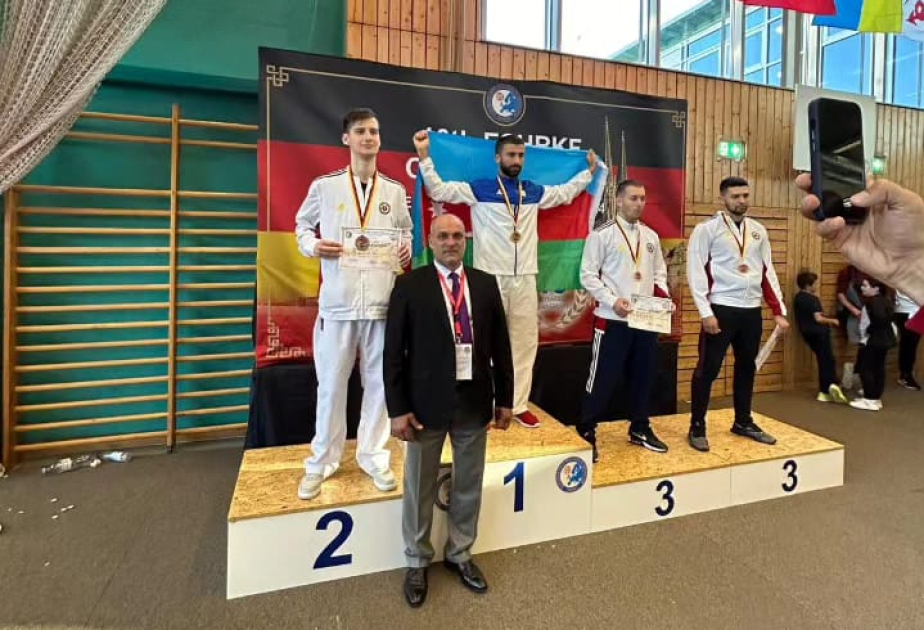 Азербайджанские каратисты завоевали три медали на чемпионате Европы