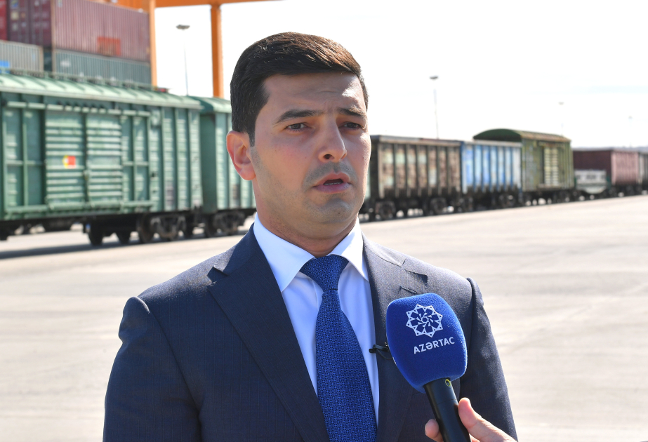 Gürcüstana 20 konteynerdən ibarət qatar yola salınıb VİDEO