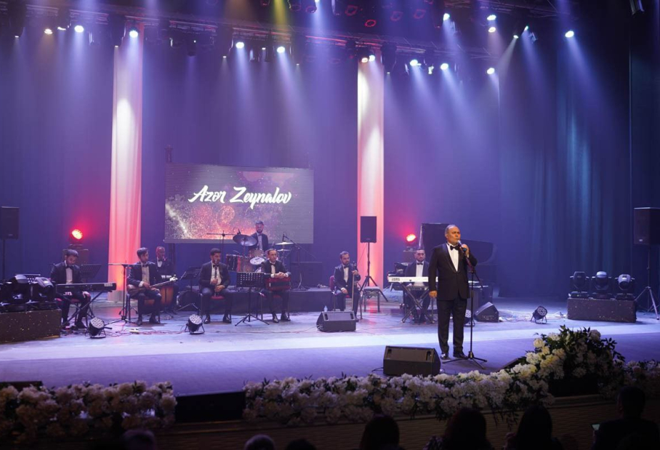 Xalq artisti Azər Zeynalov “Gəncəyə gəlirəm” adlı solo konsert proqramı ilə çıxış edib