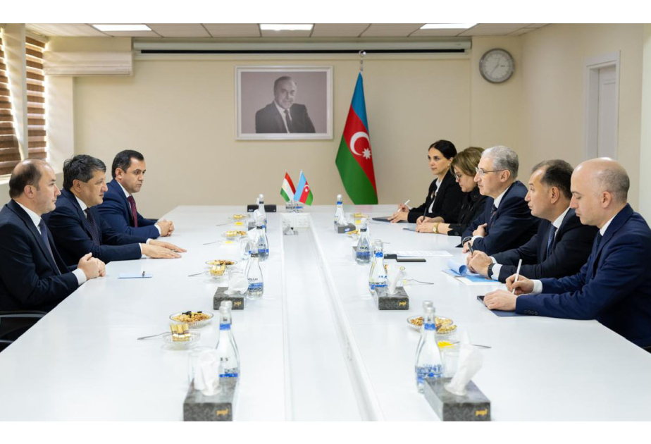 Azerbaijan, Tajikistan discuss cooperation opportunities
