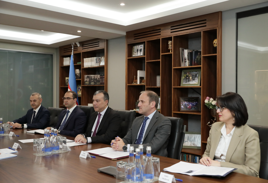 BƏT-lə əməkdaşlığın yeni istiqamətlər üzrə genişləndirilməsinə dair fikir mübadiləsi aparılıb