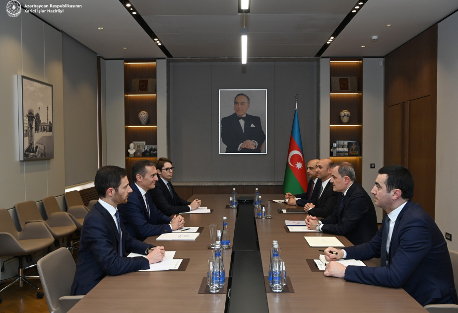 El Canciller de Azerbaiyán recibió al nuevo Embajador italiano