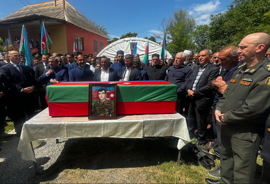 Şəhid Şöhrət Nuriyevin nəşinin qalıqları Ucarda dəfn olunub VİDEO
