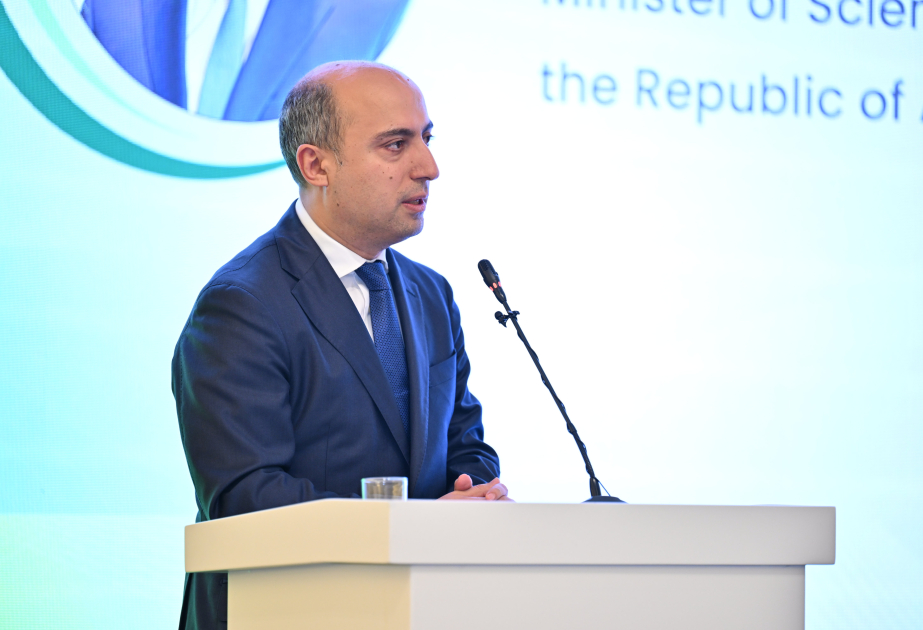 Nazir: Biz çox ixtisaslaşmış mütəxəssis hazırlaya bilirik, amma tədqiqatçı hazırlaya bilmirik