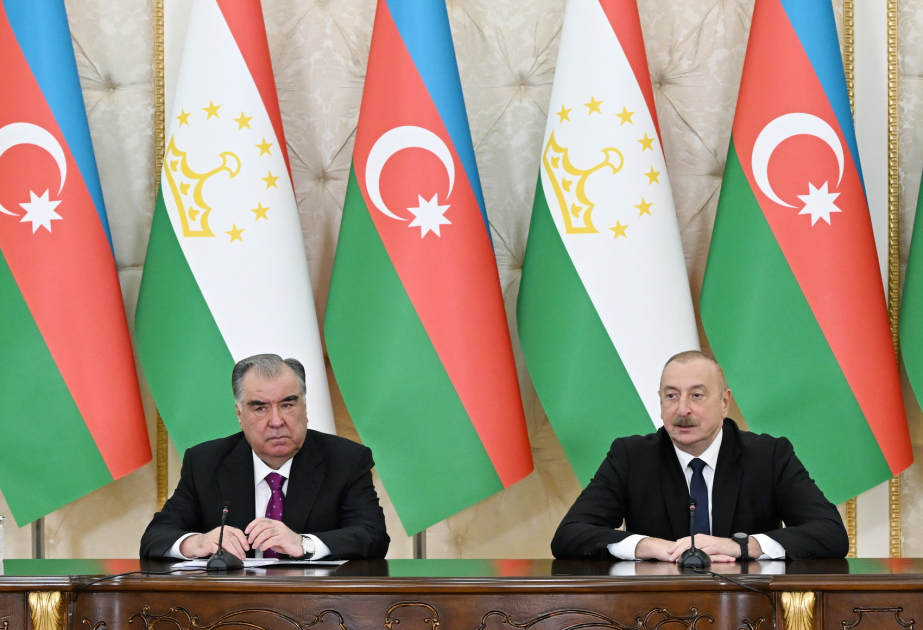 Президенты Азербайджана и Таджикистана выступили с заявлениями для прессы  ОБНОВЛЕНО-2 ВИДЕО