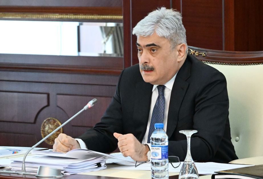 الوزير: من المتوقع أن يرتفع الدين الخارجي لأذربيجان إلى 10 مليار دولار
