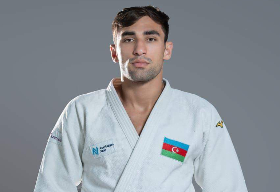 Mehriban Aliyeva félicite le judoka Zelim Kotsoïev pour avoir remporté le titre de champion du monde