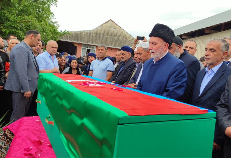 İtkin düşmüş hesab olunan daha bir şəhidimiz dəfn edilib