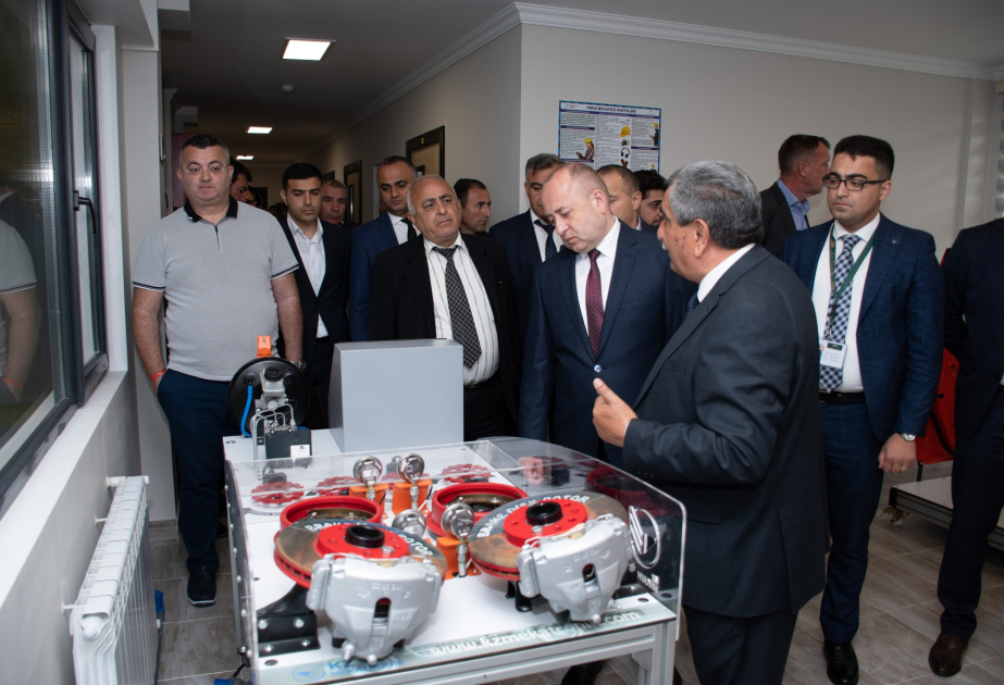Cəlilabad Dövlət Peşə Təhsil Mərkəzinə “Kənd təsərrüfatında yaşıl innovasiyalar” mövzusunda infotur təşkil edilib