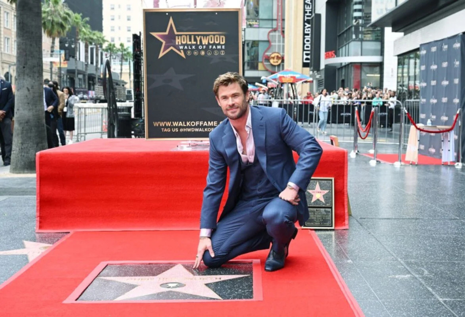 Chris Hemsworth gets Hollywood walk of fame star