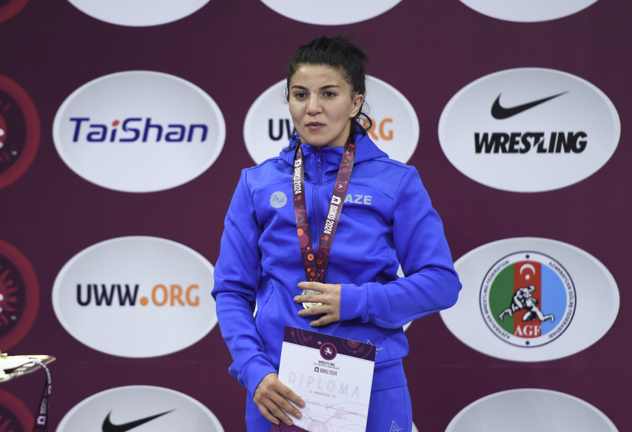 Чемпионат Европы: азербайджанская женщина-борец завоевала серебряную медаль