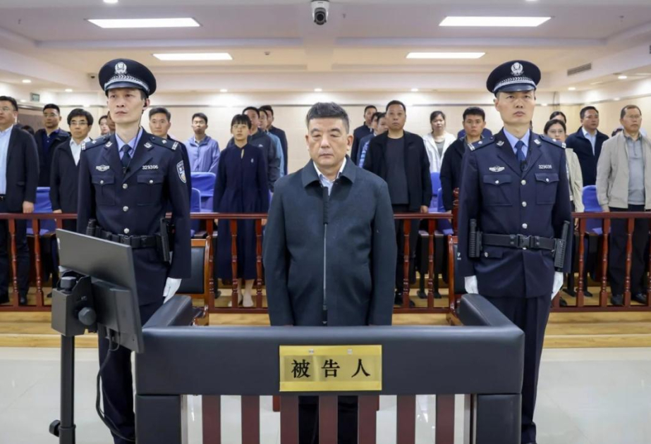 Former Hubei vice governor gets life sentence for graft, inside information violation
