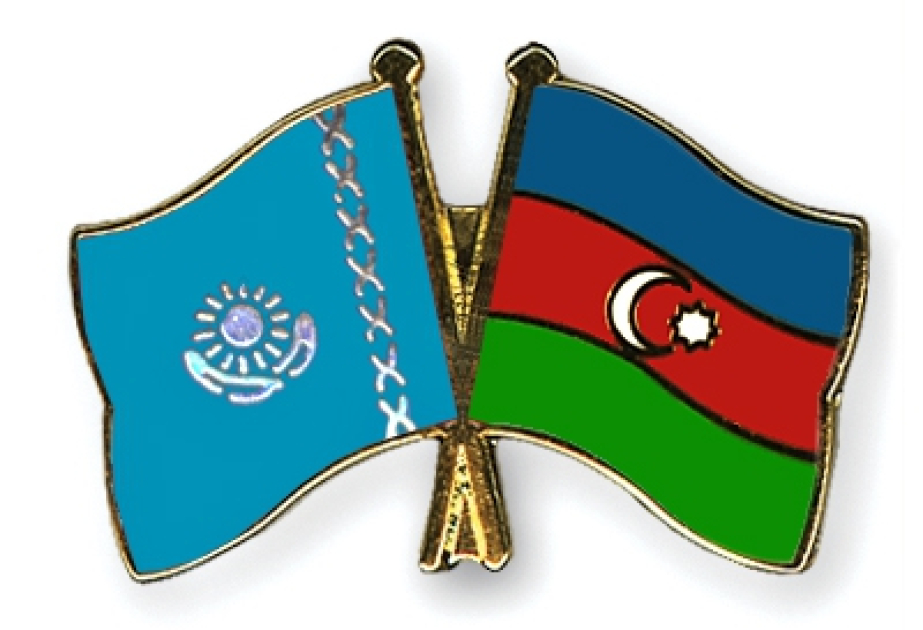 الرئيس الكازاخستاني يهنئ الرئيس الأذربيجاني