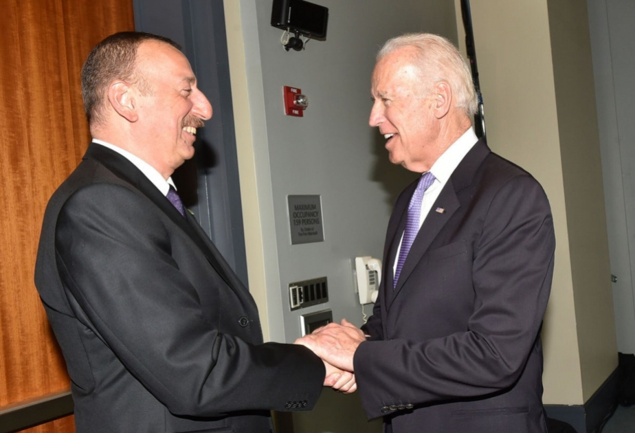 El Presidente de EE.UU felicitó a su par de Azerbaiyán