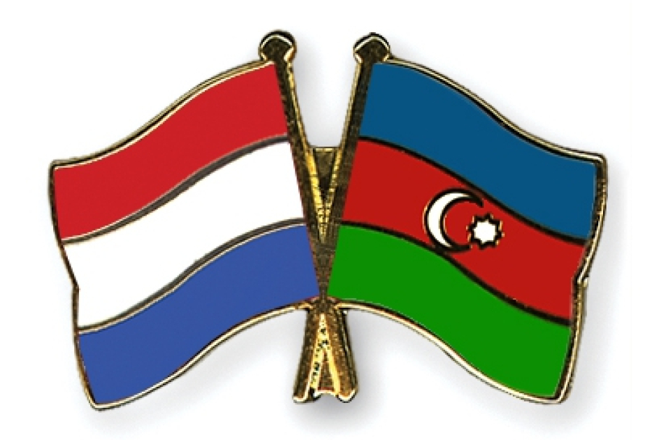 ملك هولندا يهنئ الرئيس الأذربيجاني بالعيد الوطني