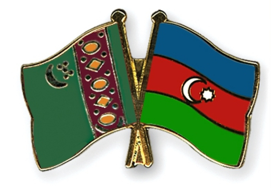 الرئيس التركمانستاني يهنئ الرئيس الأذربيجاني بالعيد الوطني