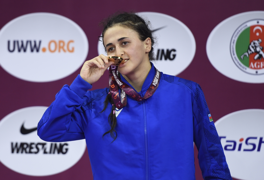 Una luchadora azerbaiyana se corona campeona de Europa en Bakú