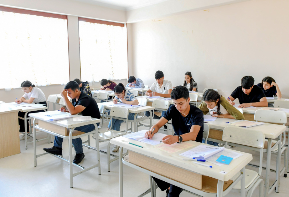 Naxçıvanda keçirilən imtahanlarda 2300-dən çox abituriyent iştirak edib
