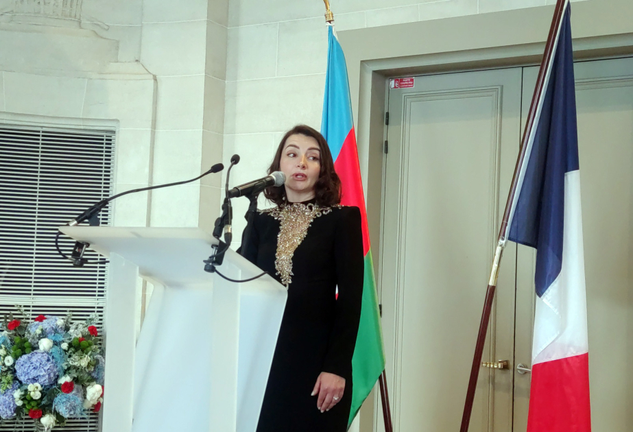 Parisdə Azərbaycanın Müstəqillik Günü təntənəli şəkildə qeyd olunub VİDEO