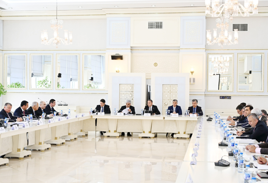 Milli Məclisin komitə iclasında 2024-cü il üzrə dövlət büdcəsinə dəyişikliklər müzakirə edilib