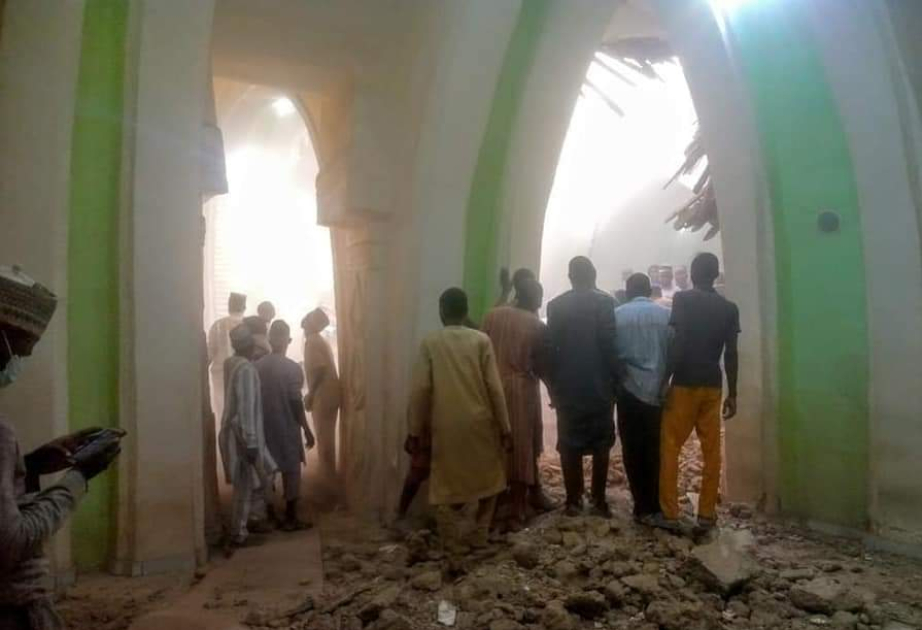 Nigeria : Des dizaines de victimes présumées dans l'effondrement d'une mosquée à Lagos