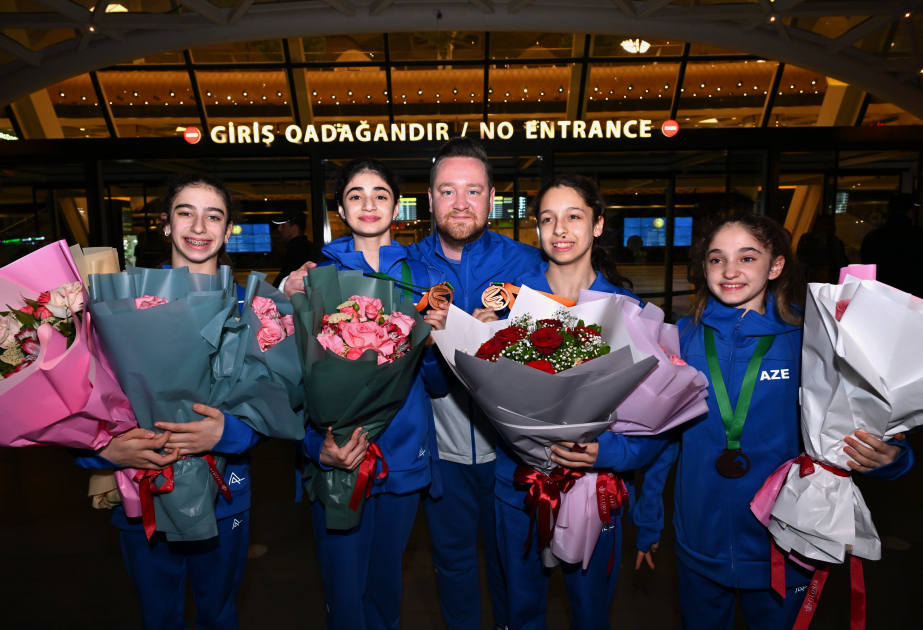 Avropa çempionatında uğurlu çıxış edən Azərbaycan gimnastları Vətənə dönüblər VİDEO