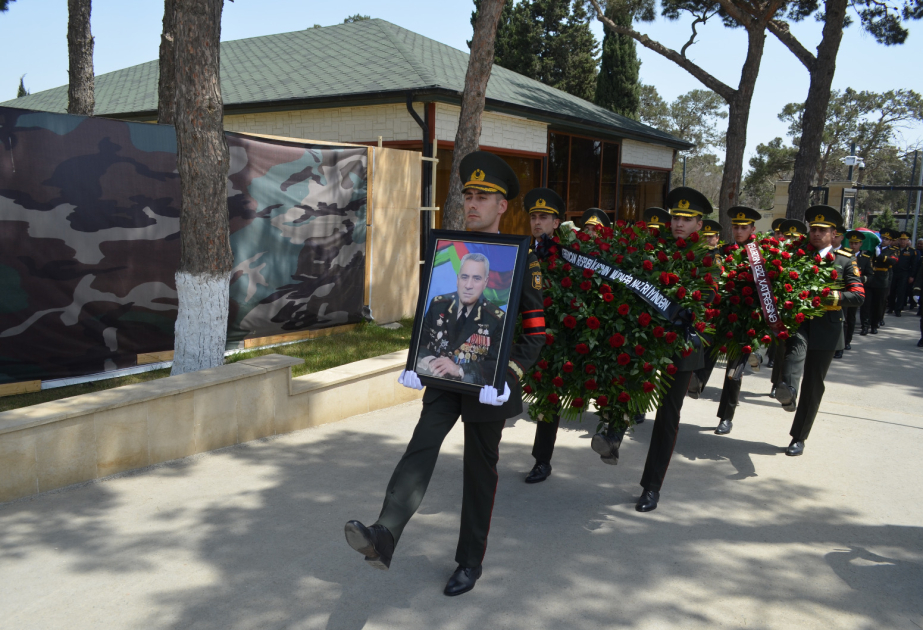 General-mayor Dadaş Rzayev son mənzilə yola salınıb