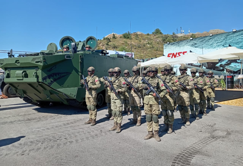 Новинки оборонпрома Турции представлены на выставке военно-промышленной продукции в Измире