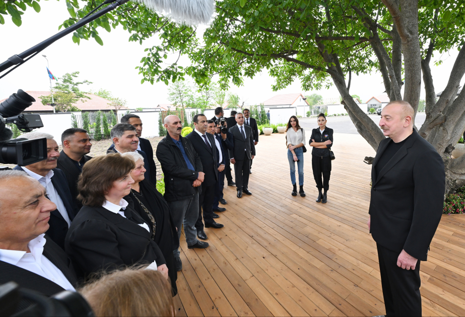 President Ilham Aliyev and First Lady Mehriban Aliyeva met with residents who relocated to Khojaly city VIDEO
