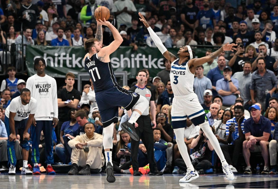 Towns, Edwards lift Wolves over Mavs 105-100 to avoid sweep in West finals