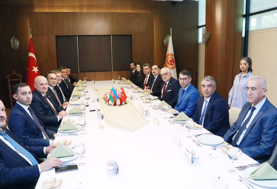 Dini Qurumlarla İş üzrə Dövlət Komitəsinin nümayəndə heyəti TBMM-də olub