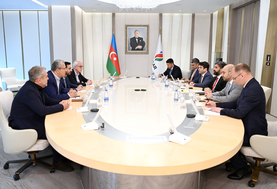 SOCAR ilə “AD Ports Group” arasında əməkdaşlığın genişləndirilməsi imkanları müzakirə edilib