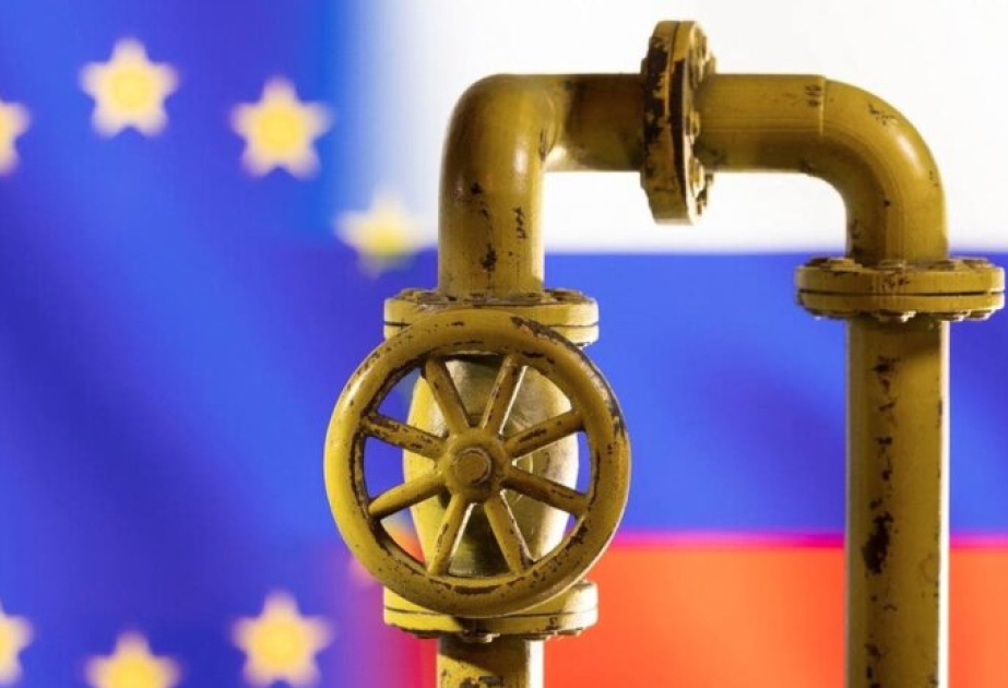 Берлин и Прага призывают Брюссель отказаться от поставок нефти и газа из РФ