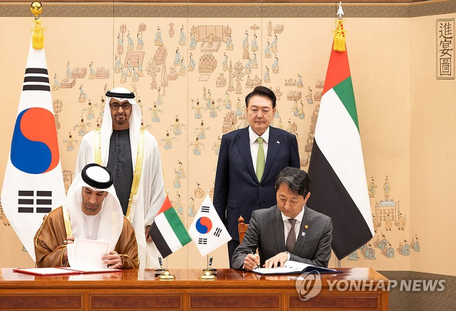رئيس كوريا الجنوبية ورئيس الإمارات يتفقان على مزيد من الاستثمارات