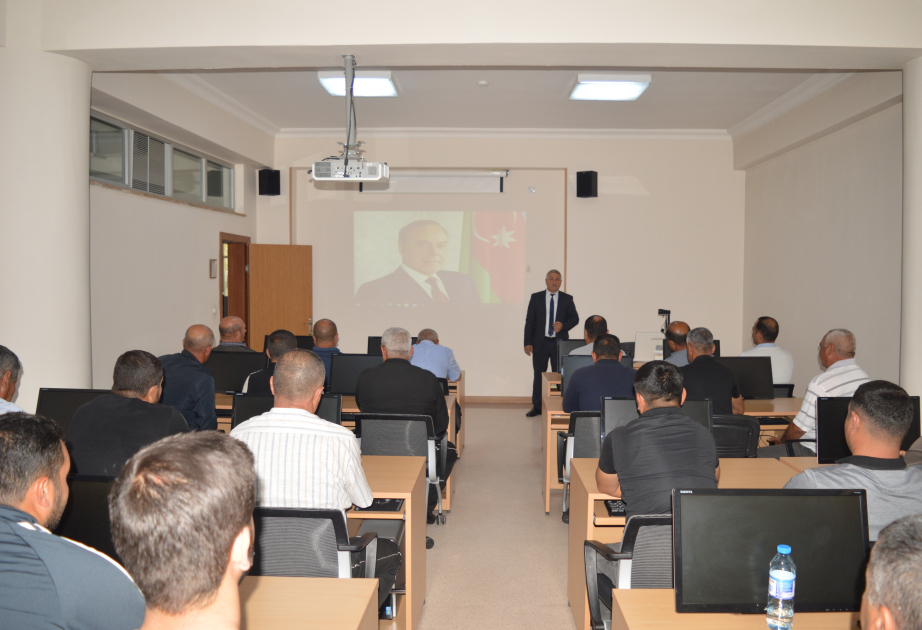 Naxçıvanda taksi sürücüləri üçün təlimlərə başlanılıb