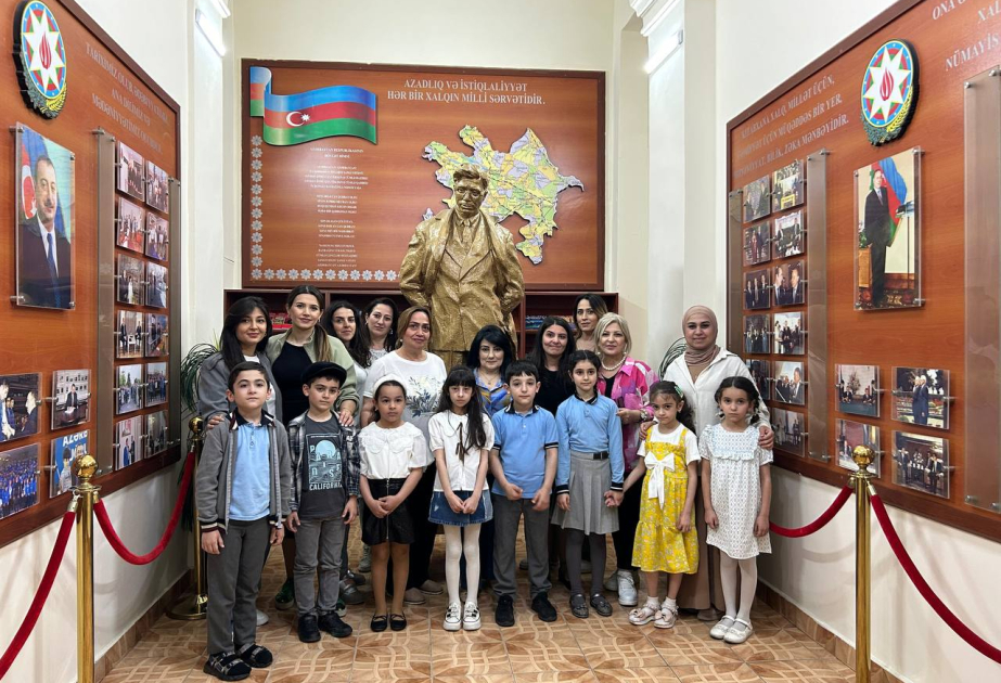 Gənclər Kitabxanasında Uşaqların Beynəlxalq Müdafiəsi Günü ilə əlaqədar görüş